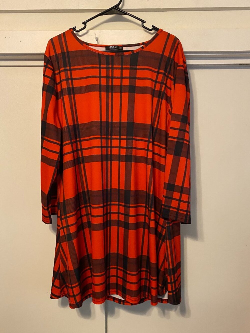 Lily by Firmana, long sleeve orange/red & black plaid dress, size 2X